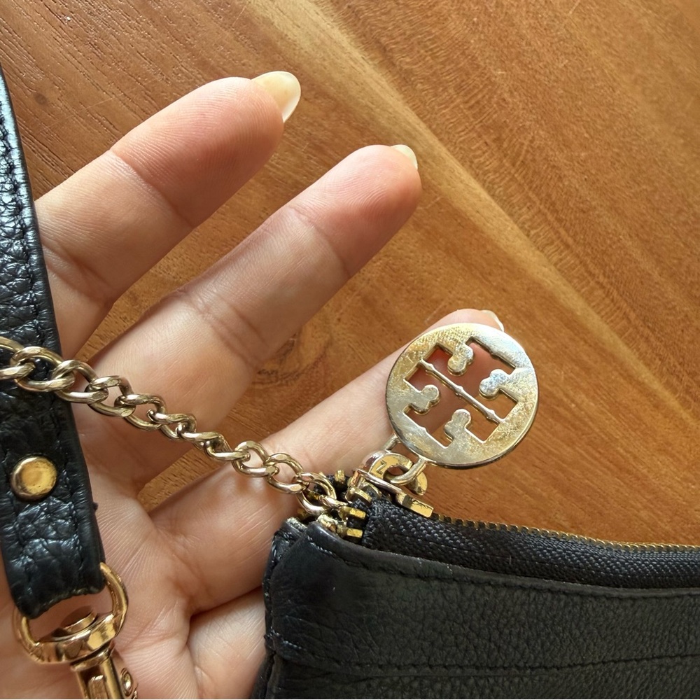 Tory Burch Black Leather Wristlet w/ Gold Logo | Classic Zip Pouch - Picture 6 of 8